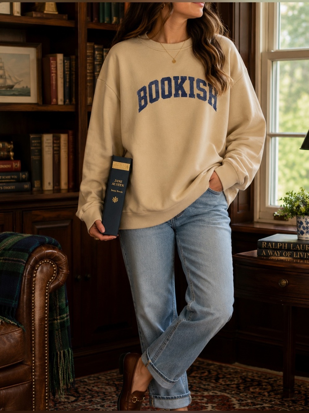 Bookish Graphic Crewneck Sweatshirt XXL Beige Fleece Pullover Book Lover Cozy Re